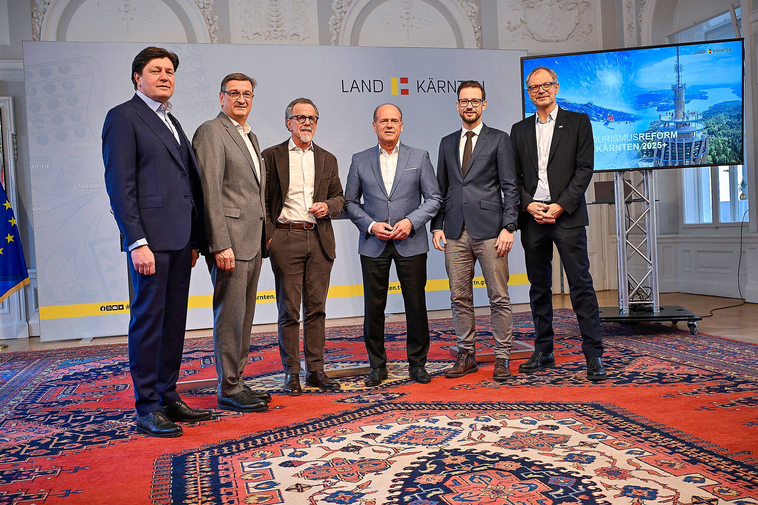 Pressekonferenz zur Tourismusreform