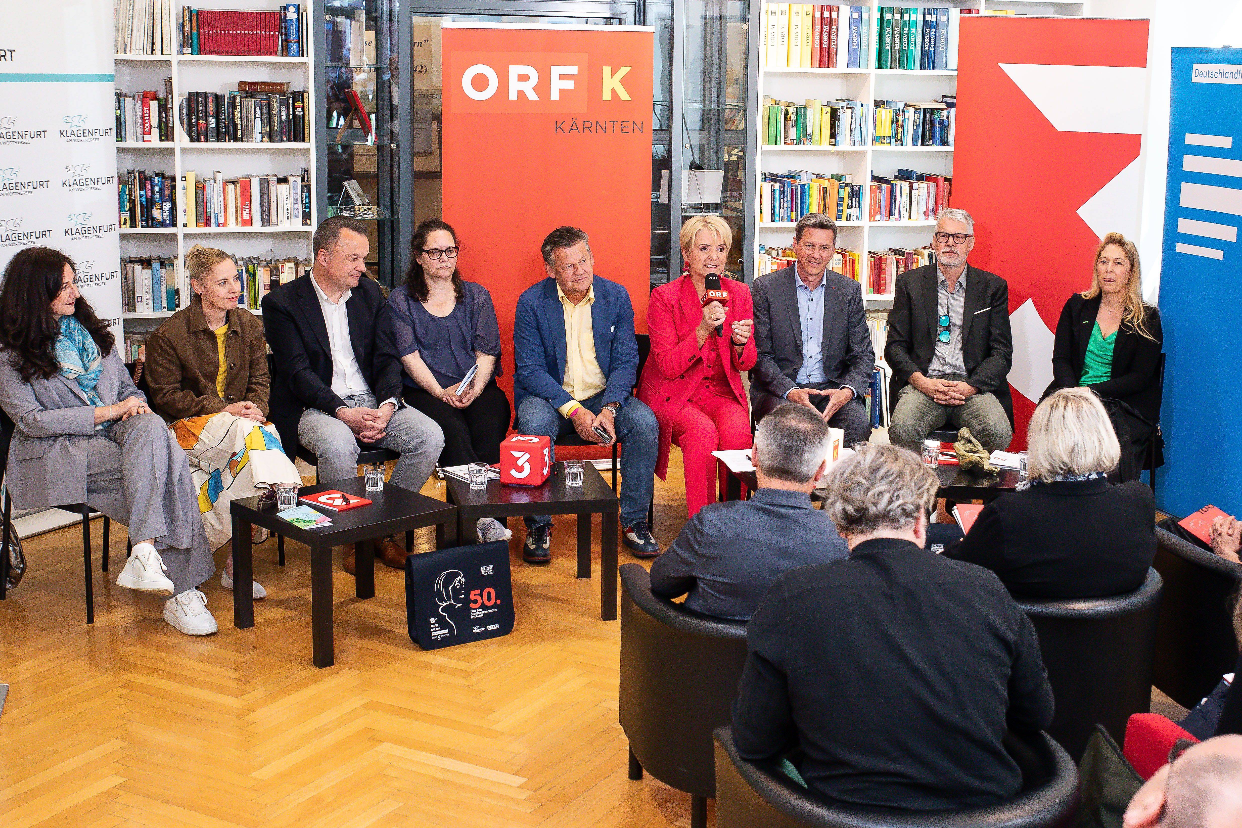 Ein dreifaches Hoch der Literatur